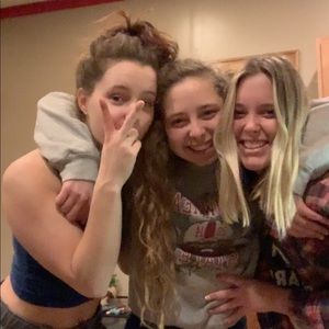 Meet your Posher, Emily & elaina